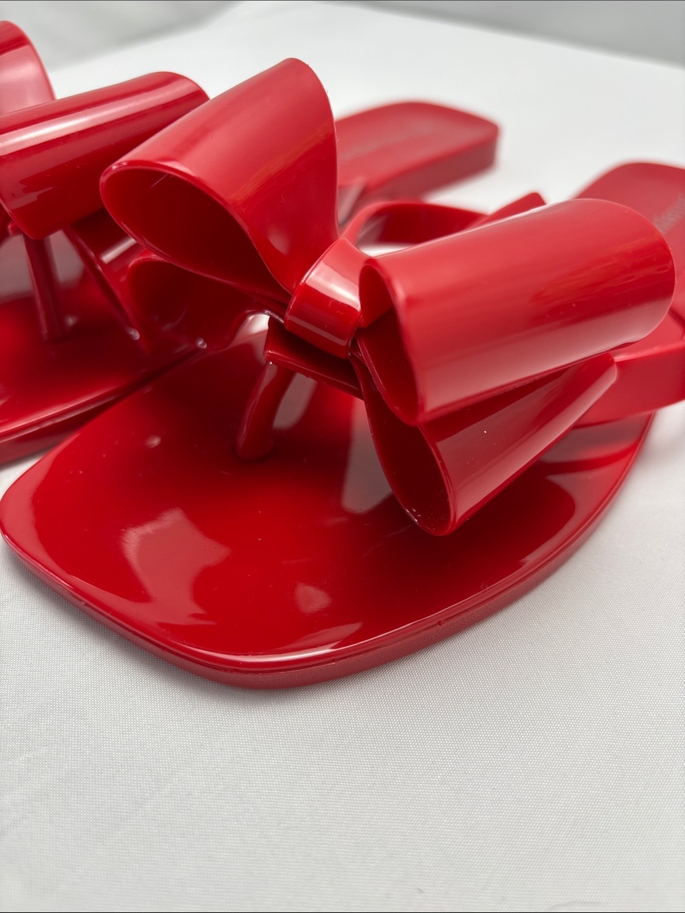 Jeffrey Campbell Women’s 7 Glossy Red Jelly Flip Sandals #707 - Picture 10 of 13